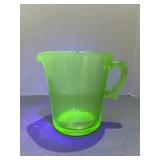 Green Depression Uranium! Glass Measuring Cup