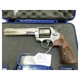 Lot#13 Smith & Wesson 629-6 44 mag revolver s.s. 6.5" barrel 6 shot