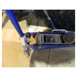 2000lb floor jack