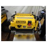 Dewalt DW735 13" thickness planer