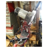 Chainsaw sharpener