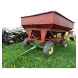 Gravity Wagon  w/ John Deere wagon gear