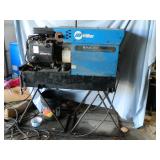 Miller 2256 cc/cv welder w/ 800 watt generator w/ Onan engine