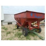 Gravity Wagon w/ John Deere wagon gear