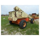 JLG H40 man lift w/8' bucket self prop. 40' reach 1k cap. gas