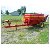 New Holland 565 square baler