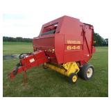 New Holland 644 round baler