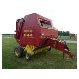 New Holland 644 round baler