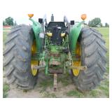 Johhn Deere tractor with Allied 580 loader