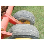 Tandom disc harrow w/ haydraulic folding arms