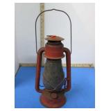 VINTAGE DIETZ OIL LANTERN