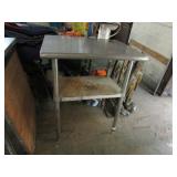 STAINLESS STEEL PREP TABLE