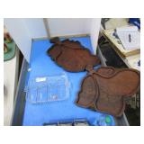 WOODEN & GLASS TRAYS