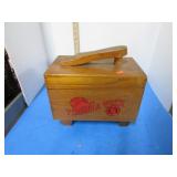 VINTAGE SHOE SHINE BOX