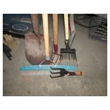 YARD / GARDEN TOOLS
