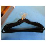 VELVET CLOTHES HANGERS
