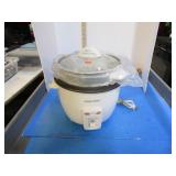 BLACK & DECKER COOKER