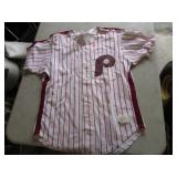 PHILLIES BASEBALL JERSEY -- L