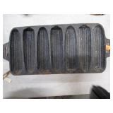CORN COB CORNBREAD PAN