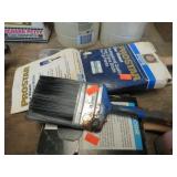 PAINT BRUSHES