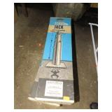 2-- SCREW FLOOR JACKS