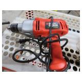 BLACK AND DECKER ELECTRIC DRILL