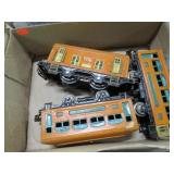 LIONEL MODEL TRAIN CARS