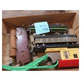 800 SERIES LIONEL MODEL TRAIN CARS