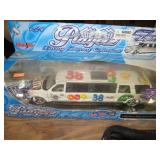 DIECAST M&M LIMOSINE