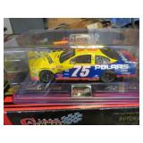 DIECAST 1999 FORD TAURUS #75 CAR