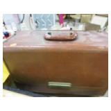 VINTAGE ZENITH TRANSOCEANIC RADIO