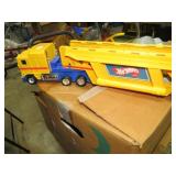 HOTWHEEL CAR HAULER