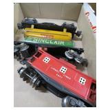 LIONEL MODEL TRAIN CARS