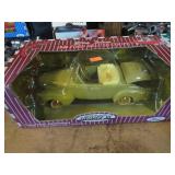 DIECAST 1940 FORD DELUXE CAR