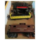 LIONEL MODEL TRAIN TIN CARS