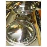 CHAFFING PANS & STAND