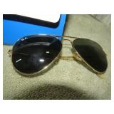 RAYBAN AVIATOR SUNGLASSES