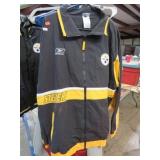 STEELERS FOOTBALL JACKET -- XL