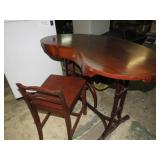 GEORGIAN FURNITURE ENGLISH KIDNEY VANITY & CHAIR