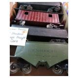 LIONEL PRE WAR TRAIN CARS