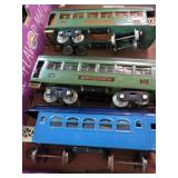 LIONEL PRE WAR PASSENGER CARS