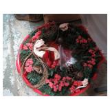 CHRISTMAS WREATH & CASE
