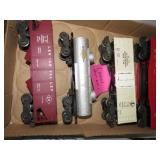 LIONEL POST WAR MODEL TRAIN CARS