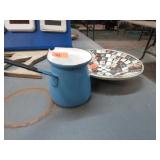 TILED BOWL & ENAMELWARE DIPPER