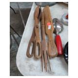 VINTAGE KITCHEN TOOLS