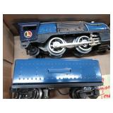 LIONEL 259 MODEL TRAIN ENGINE& TENDER