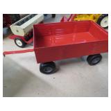 ERTL PRESSED STEEL TOY FARM WAGON