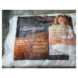 NEW-- QUEEN BEAUTYREST PILLOW