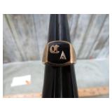 10KT GOLD ONYX & DIAMOND SIGNET RING