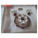 VINTAGE RHINESTONE EARRINGS & BROOCH